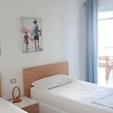 Villa Matthews House Vlorë