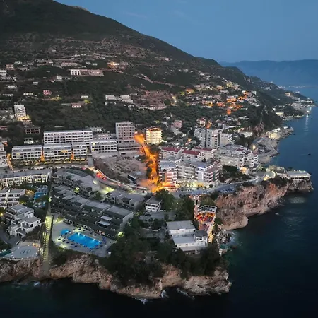 别墅 Matthews House *