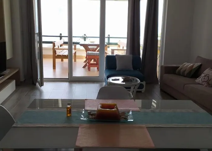 Matthews House Villa *