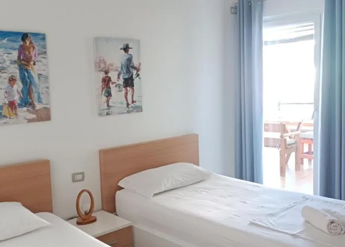 Villa Matthews House Vlorë