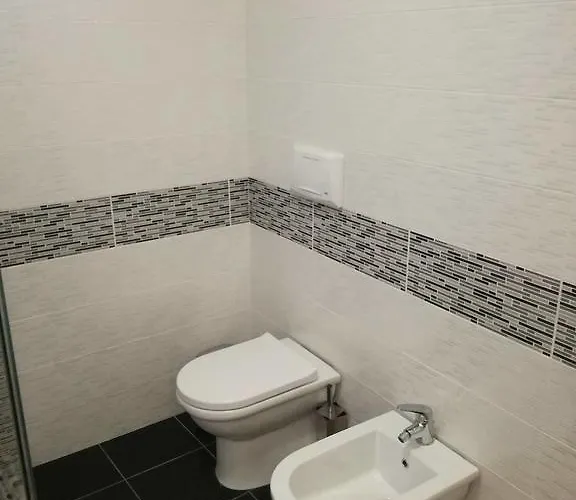 Matthews House Villa